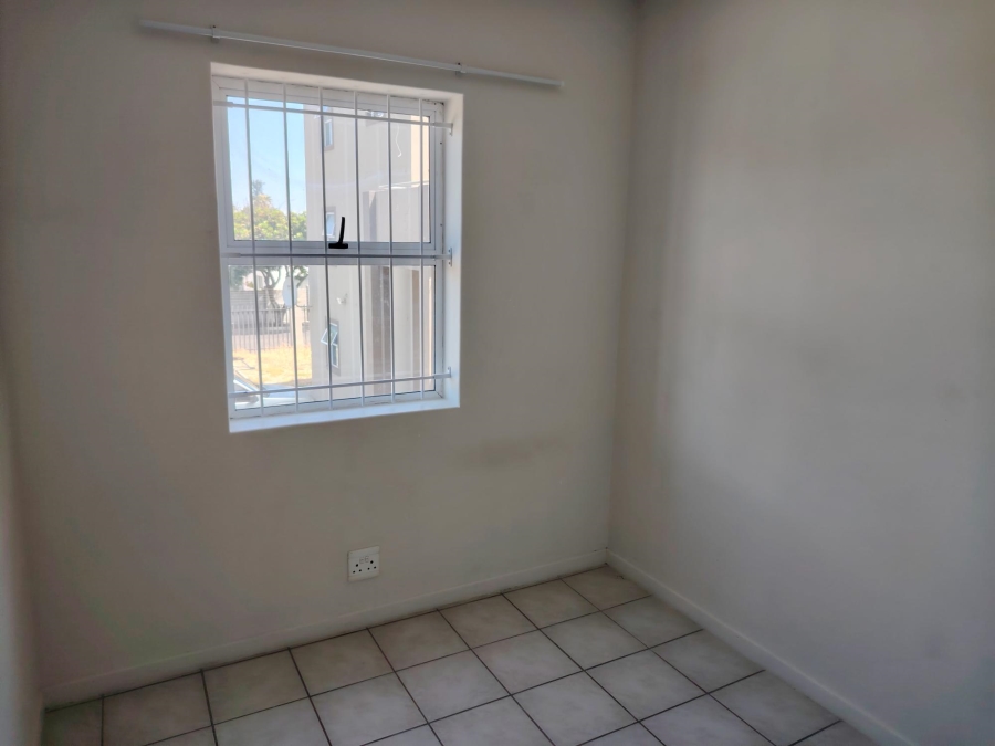 2 Bedroom Property for Sale in Vasco Estate Western Cape